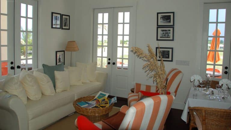 talcove-construction-bahamas-sandpiper-inn-04